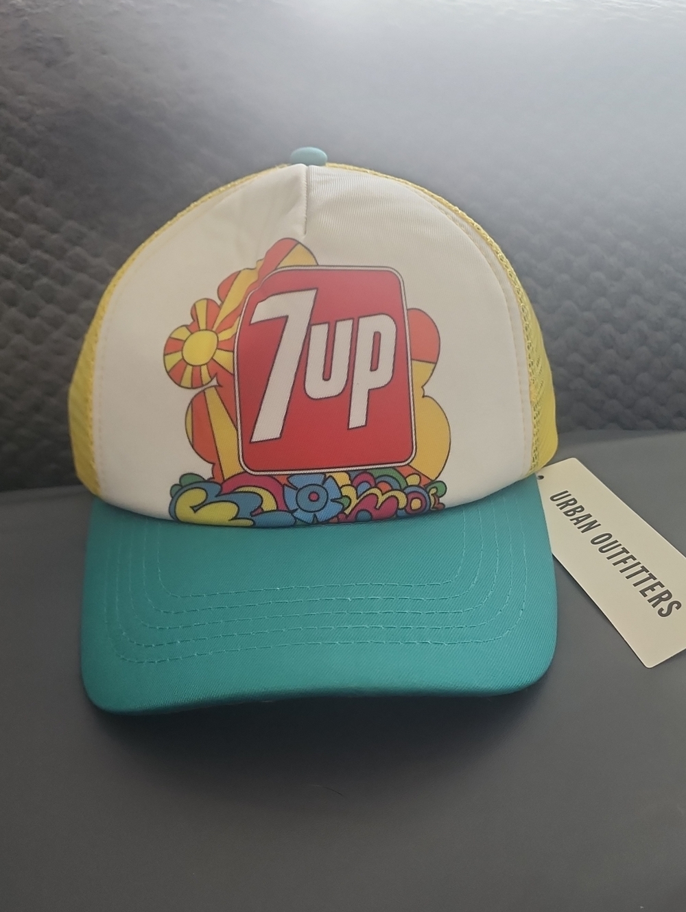 URBAN OUTFITTERS 7Up Truckers Cap NWT